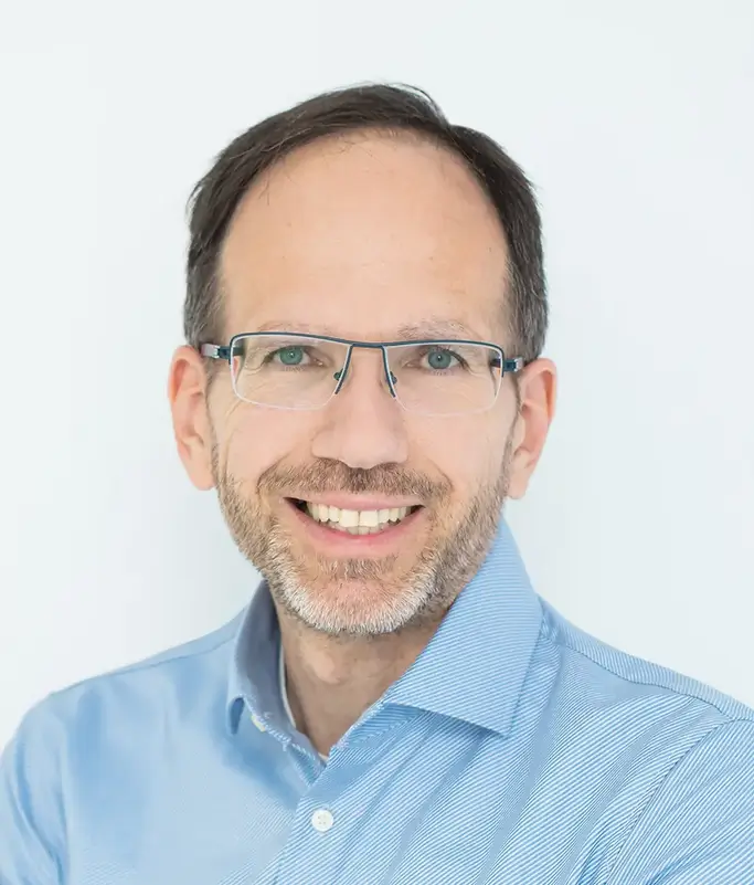 David Hilmer ist Gründer von Hairfree und Experte für Beauty